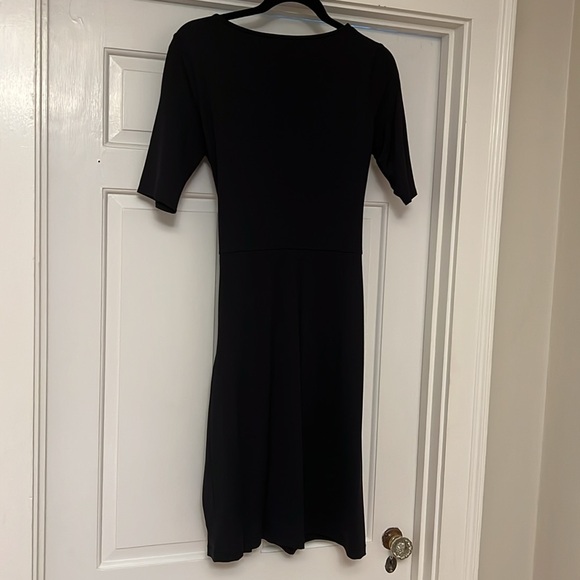 Talbots women’s black short sleeve faux wrap v neck nylon/spandex size S dress - Picture 6 of 6